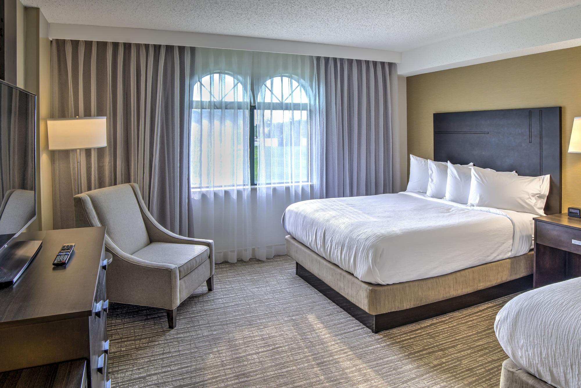 Embassy Suites By Hilton Indianapolis North Екстер'єр фото