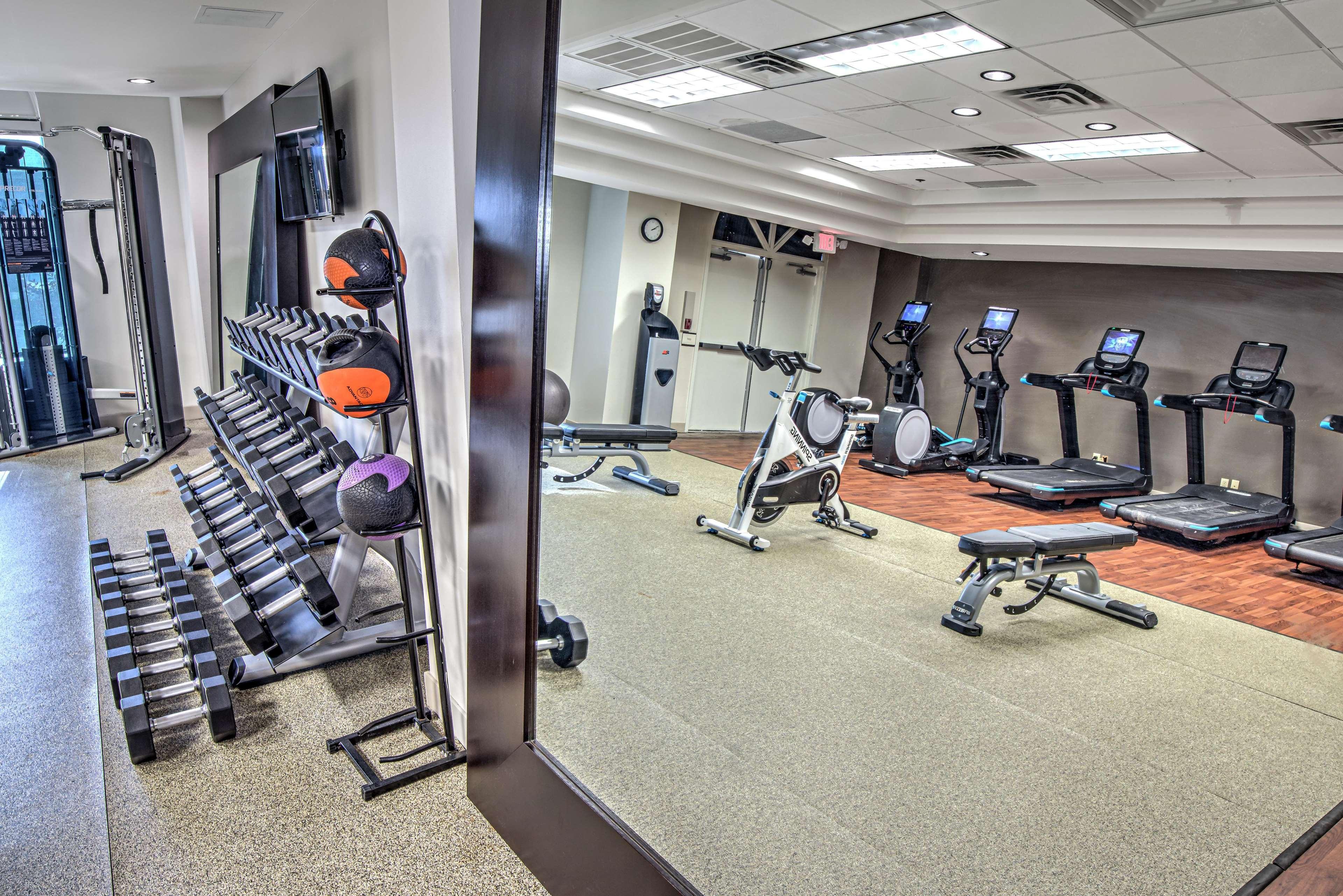 Embassy Suites By Hilton Indianapolis North Екстер'єр фото