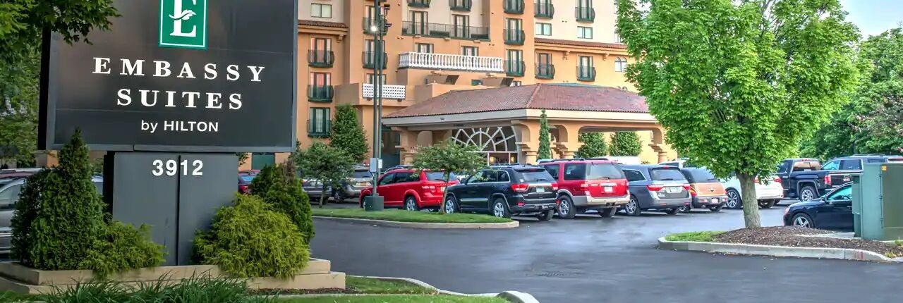 Embassy Suites By Hilton Indianapolis North Екстер'єр фото